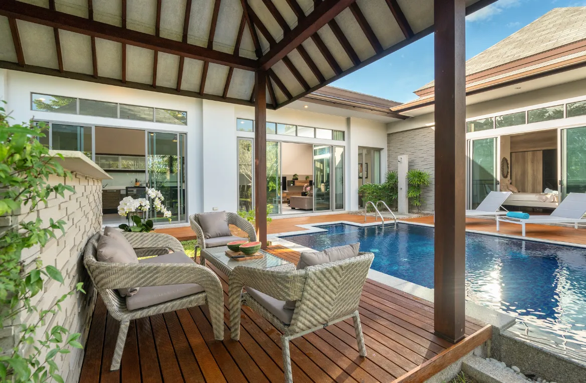 Dallas Pools Contractor residential pool build