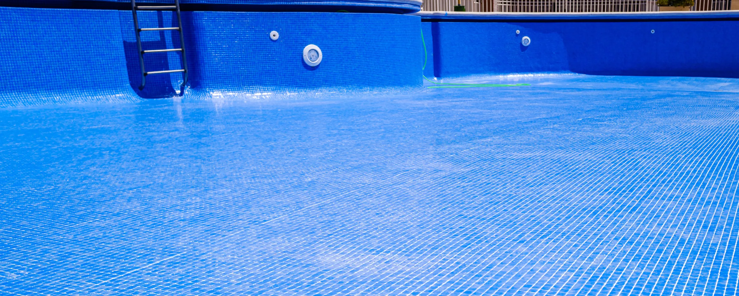 Pool remodeling and tile renovation by Dallas Pools Contractor